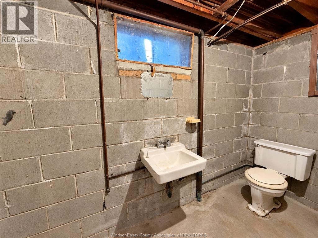1425 Giles Boulevard East, Windsor, Ontario  N9A 4H2 - Photo 22 - 26025353