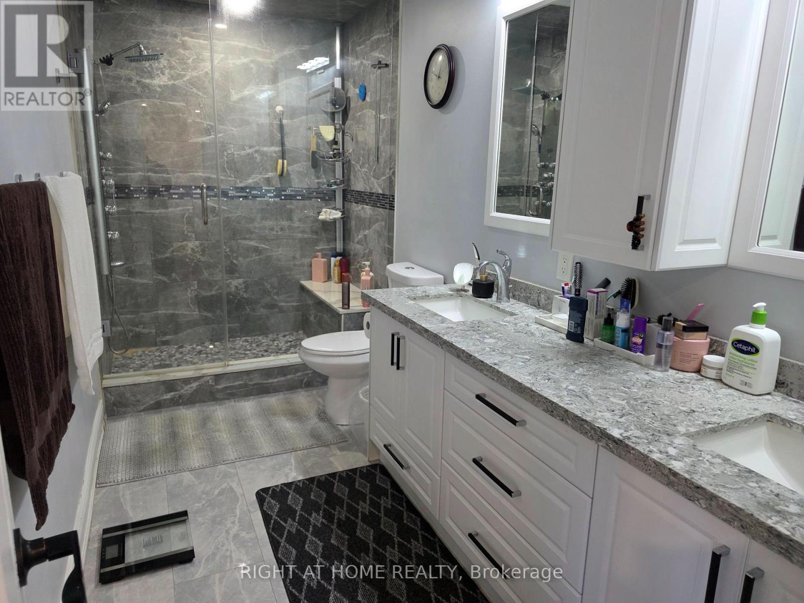 16 Griffiths Drive, Ajax, Ontario L1T 3J4 - Photo 21 - E14091924