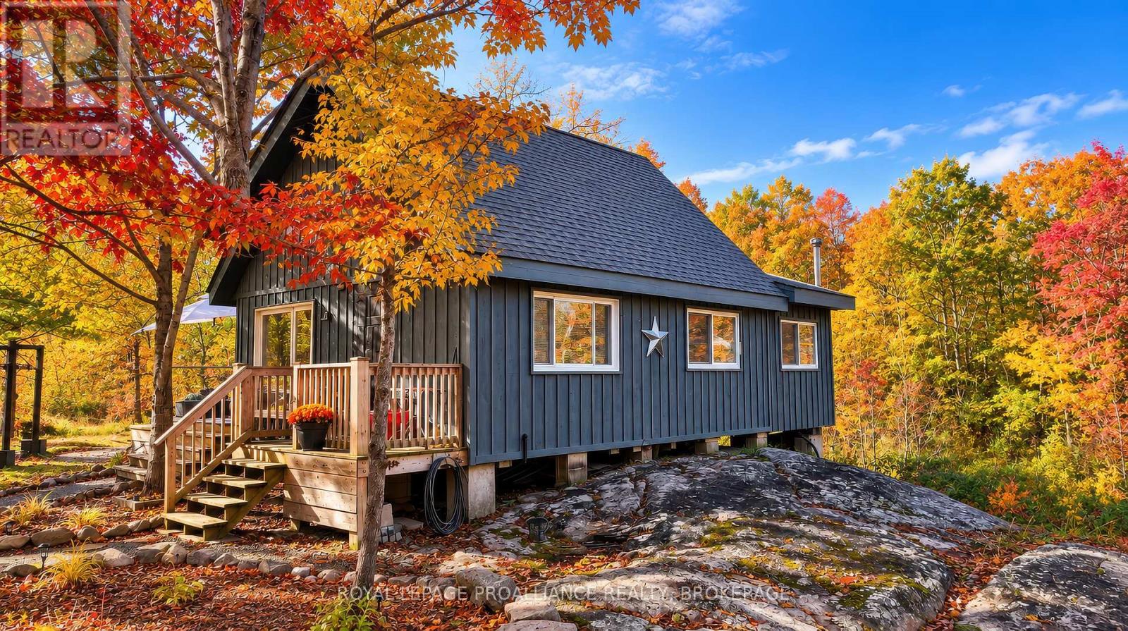 1679 MOUNTAIN ROAD, Rideau Lakes, Ontario