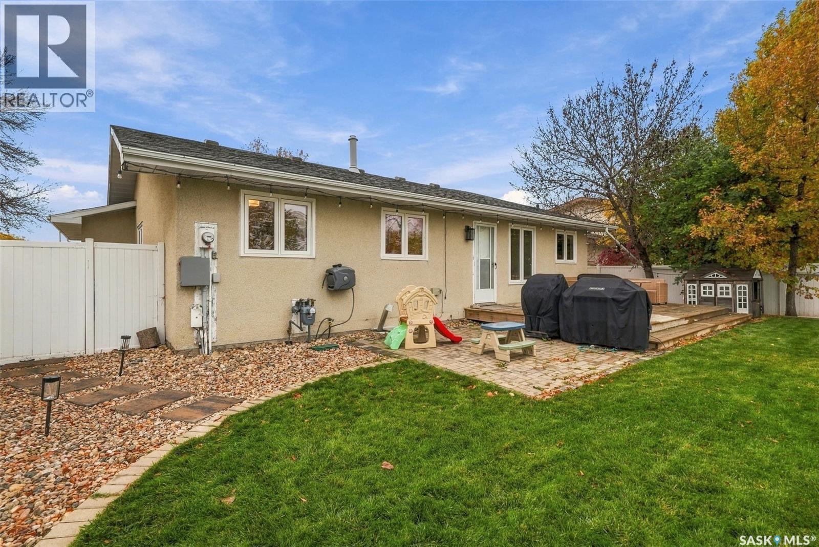 231 Williston Drive, Regina, Saskatchewan  S4X 2H3 - Photo 47 - SK050939