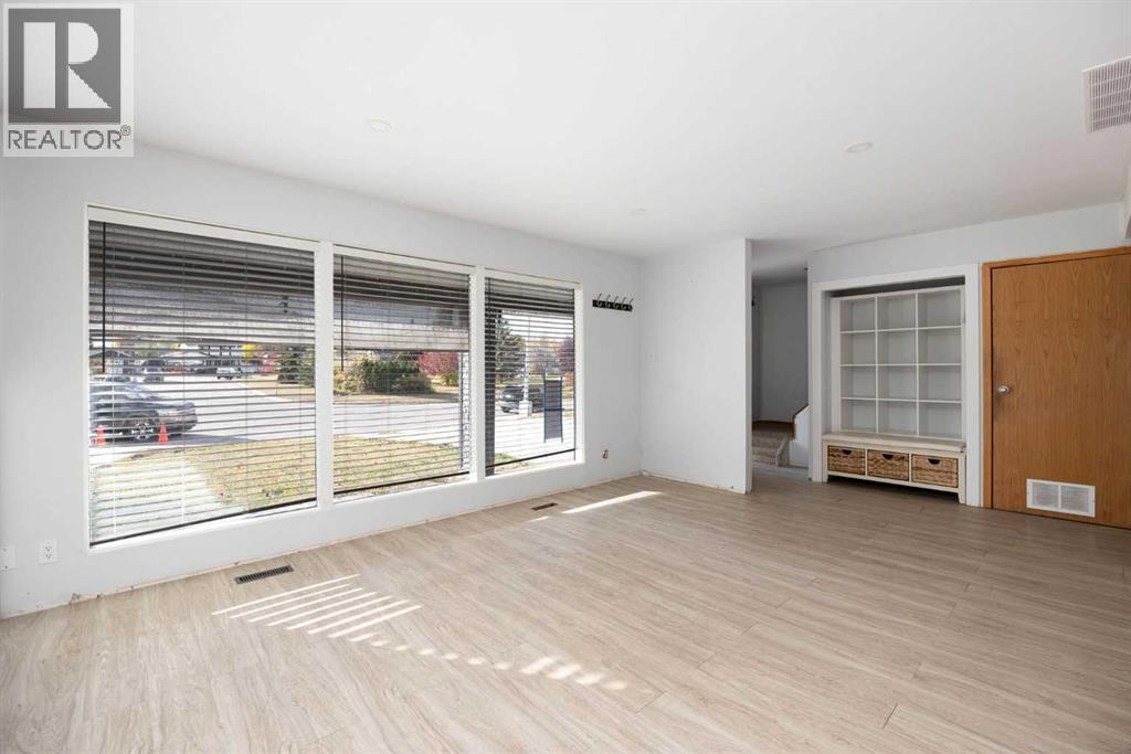 173 Whiteoak Garden