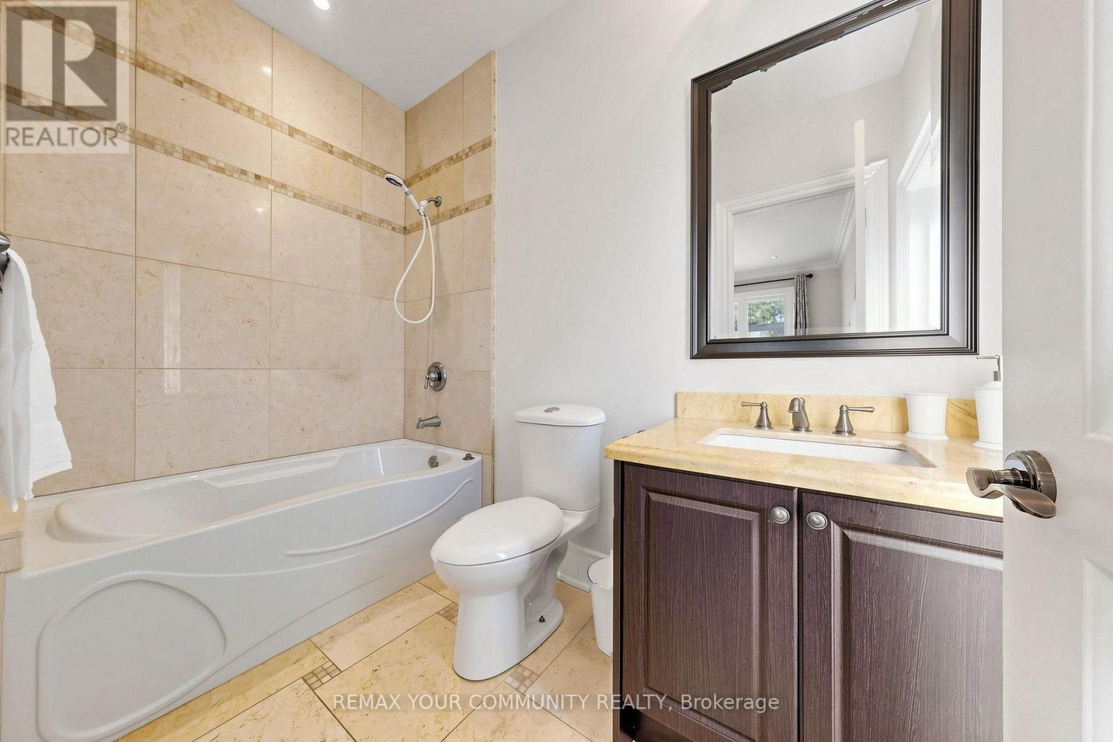 39 Moore Park Avenue, Toronto, Ontario  M2M 1M8 - Photo 31 - C14091928