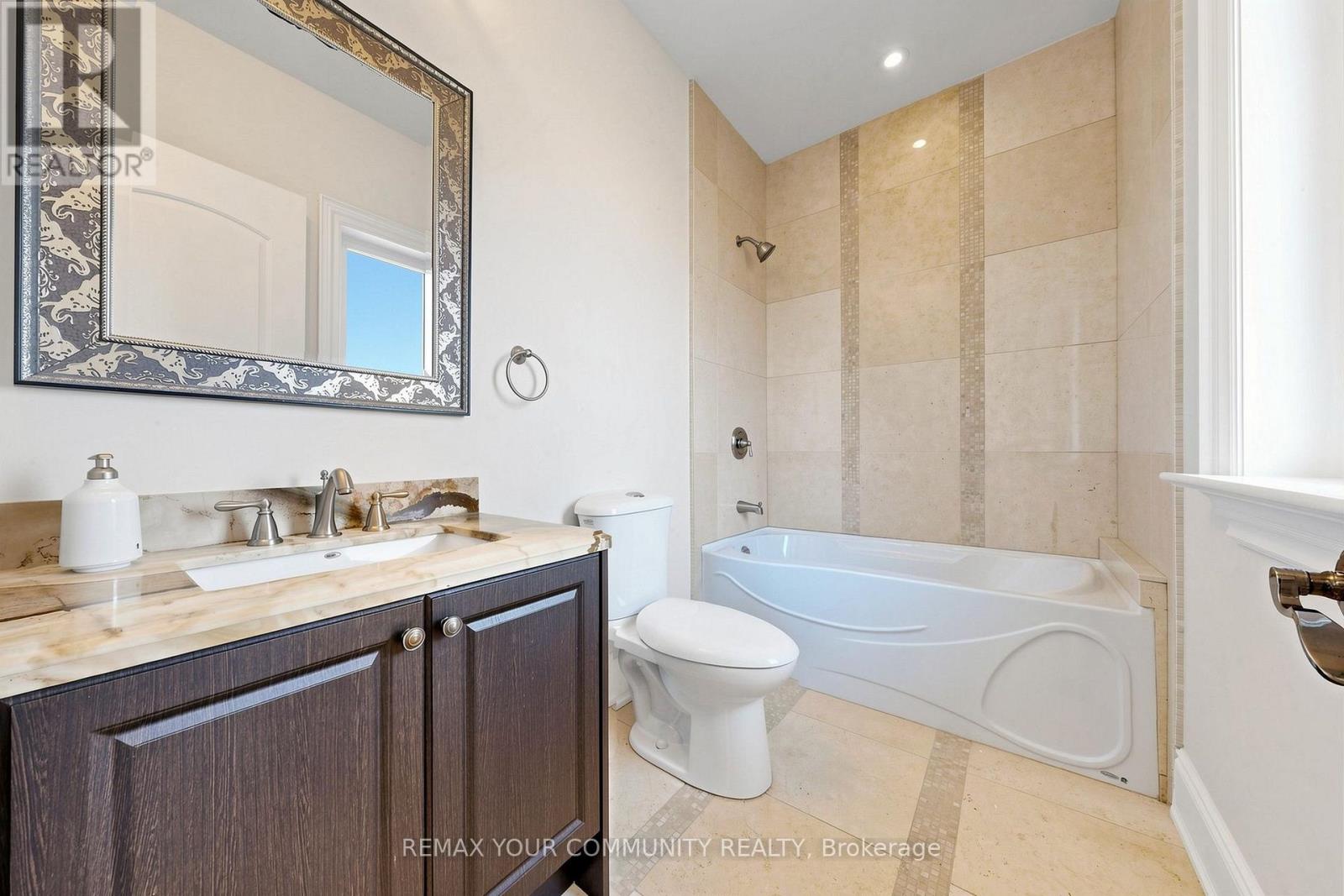 39 Moore Park Avenue, Toronto, Ontario  M2M 1M8 - Photo 35 - C14091928