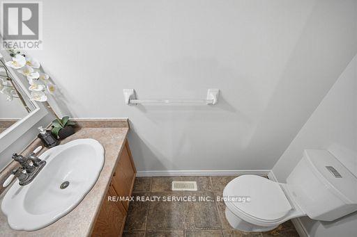 15 Climie Court, Clarington, Ontario  L1C 4P5 - Photo 12 - E14091952