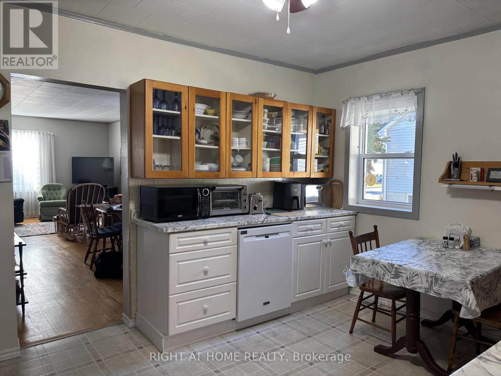 35 Cascade Street, Parry Sound, Ontario  P2A 1J8 - Photo 20 - X14091948