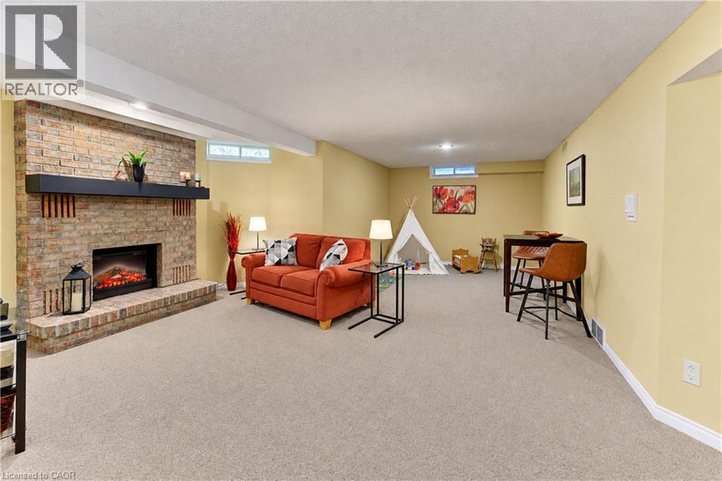 406 Craigleith Drive Unit# 3, Waterloo, Ontario  N2L 5T2 - Photo 29 - 40871470