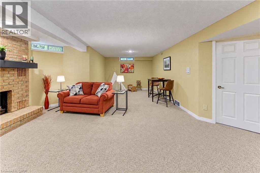 406 Craigleith Drive Unit# 3, Waterloo, Ontario  N2L 5T2 - Photo 30 - 40871470