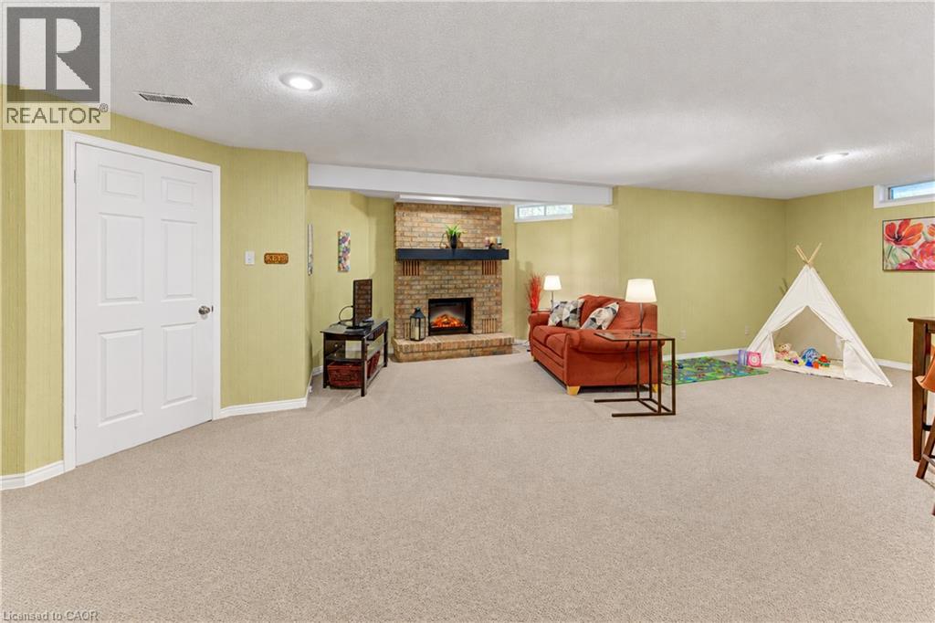 406 Craigleith Drive Unit# 3, Waterloo, Ontario  N2L 5T2 - Photo 28 - 40871470