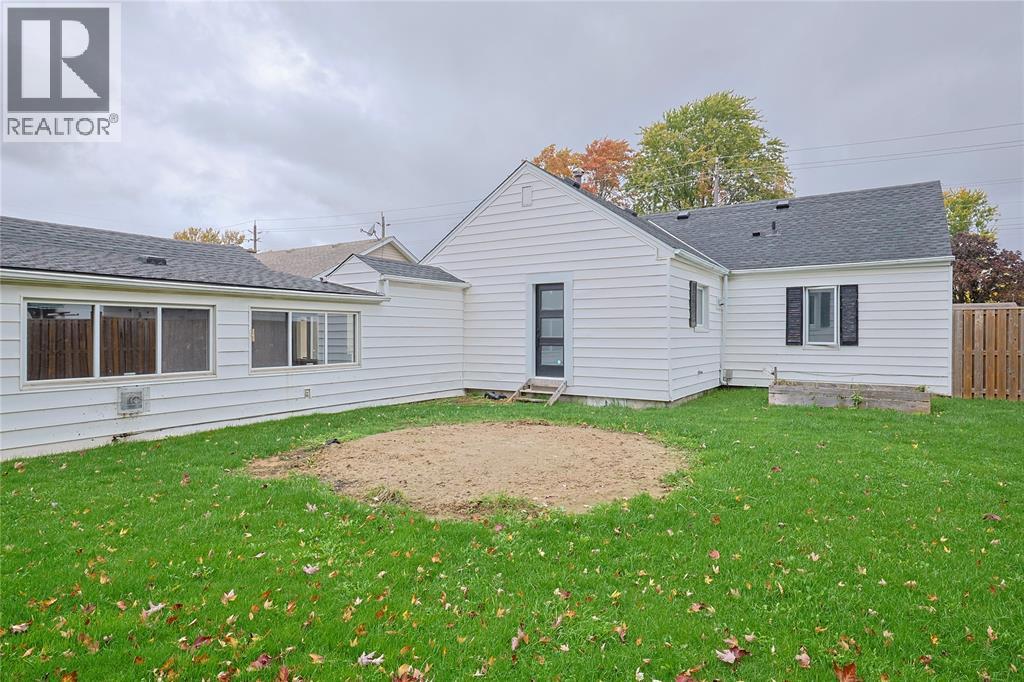 281 Hill Street, St Clair, Ontario  N0N 1G0 - Photo 24 - 26025523