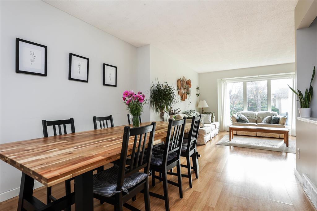 40 Maplegrove Road, Winnipeg, Manitoba  R2V 4J3 - Photo 6 - 202625896