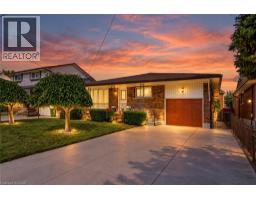 261 CARLA Avenue, Stoney Creek, Ontario