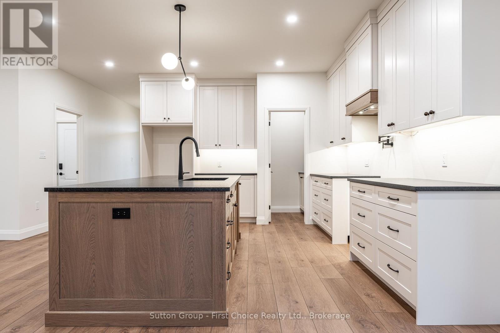 238 Henry Street, West Perth, Ontario  N0K 1N0 - Photo 20 - X13572472