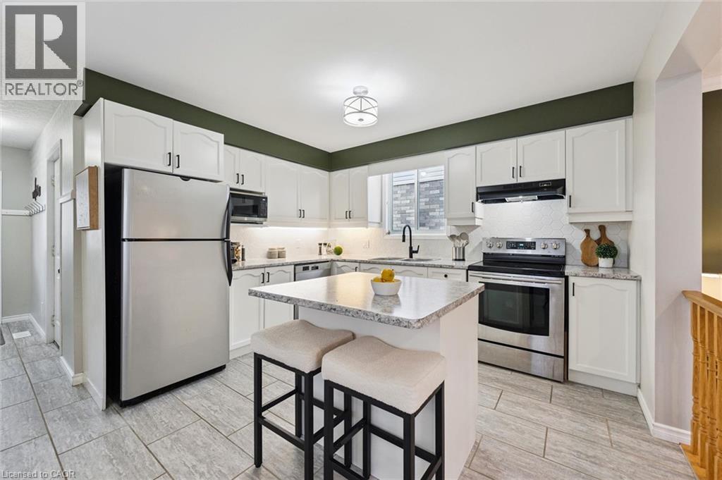 165 Cavelletti Court, Waterloo, Ontario  N2K 3X3 - Photo 9 - 40870641