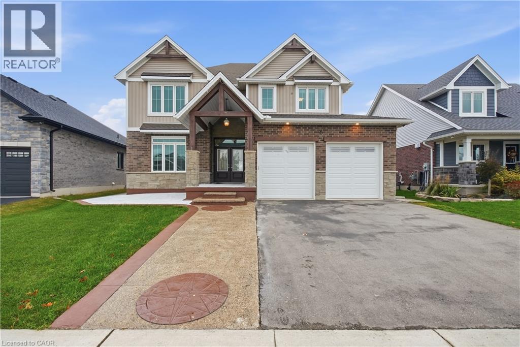 6 FEATHERS Crossing, St. Thomas, Ontario
