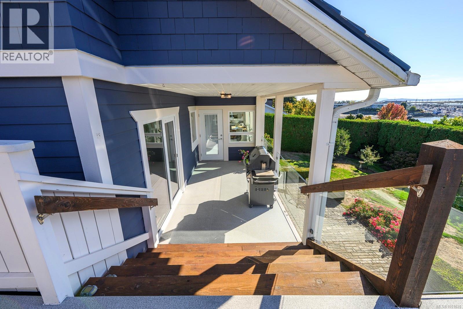1935 Taylor Ave, Comox, British Columbia  V9M 1S8 - Photo 18 - 1051635