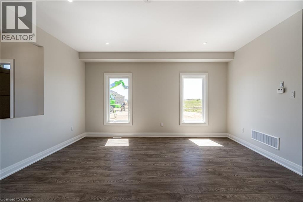 229 Midland Place, Welland, Ontario  L3B 0H4 - Photo 5 - 40872199