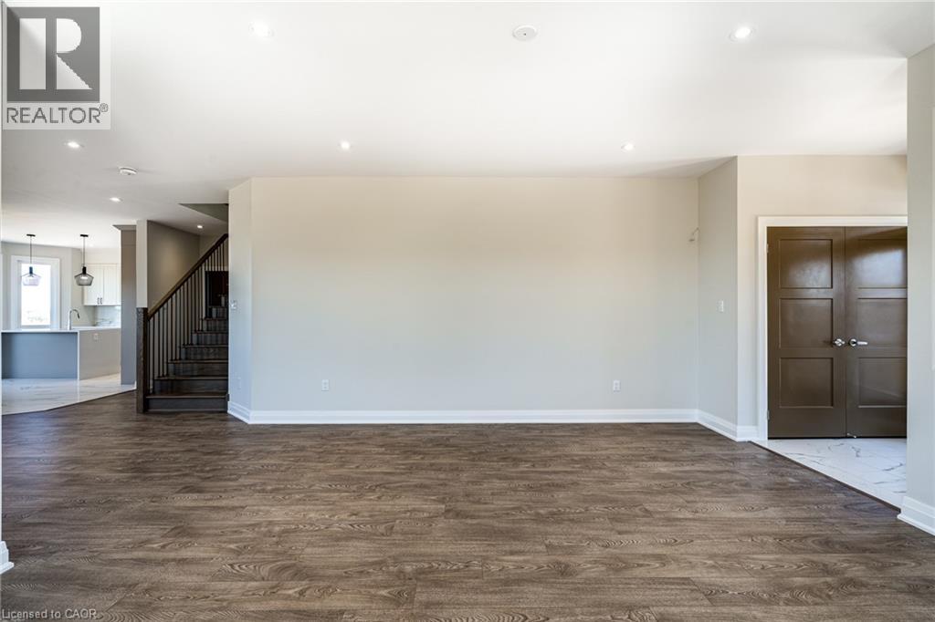 229 Midland Place, Welland, Ontario  L3B 0H4 - Photo 8 - 40872199