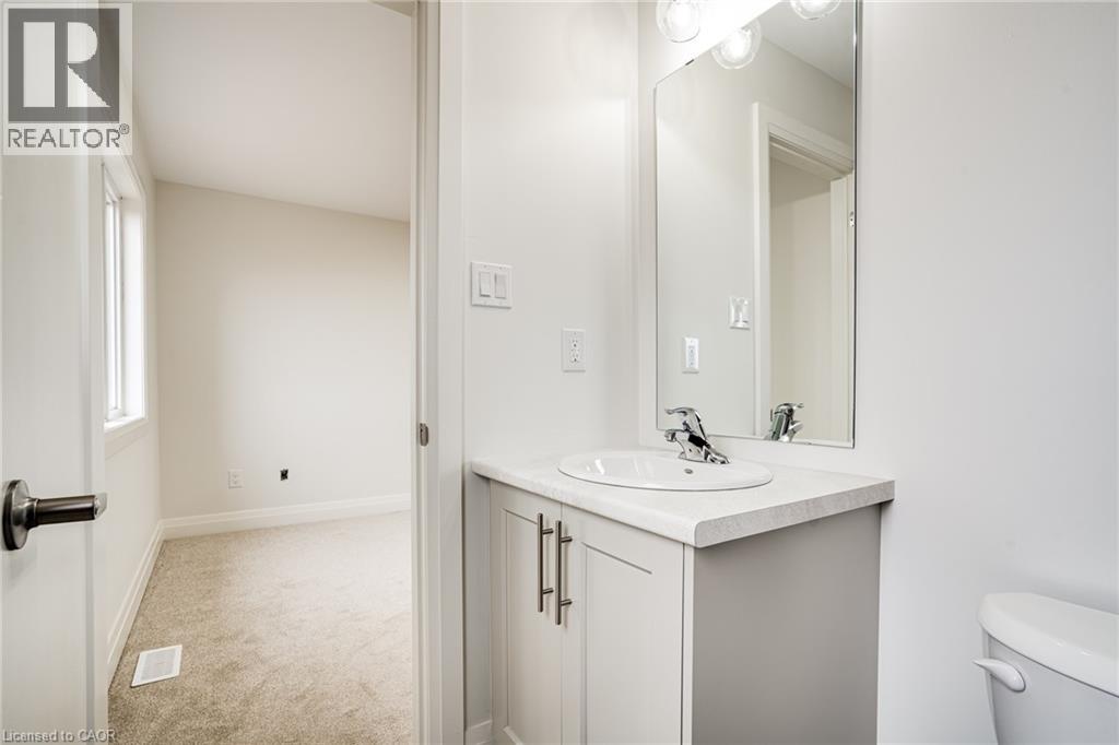 239 Midland Place, Welland, Ontario  L3B 0H4 - Photo 32 - 40872207