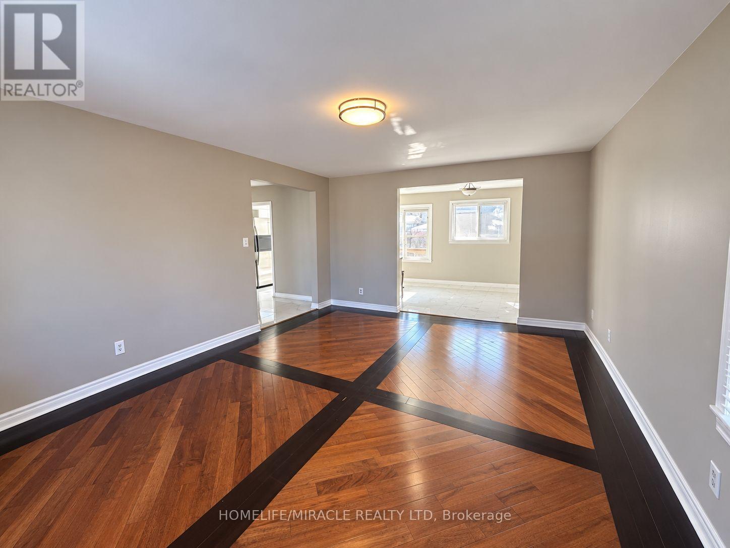 Main - 219 Mcmurchy Avenue, Brampton, Ontario  L6Y 1Z2 - Photo 6 - W14091692