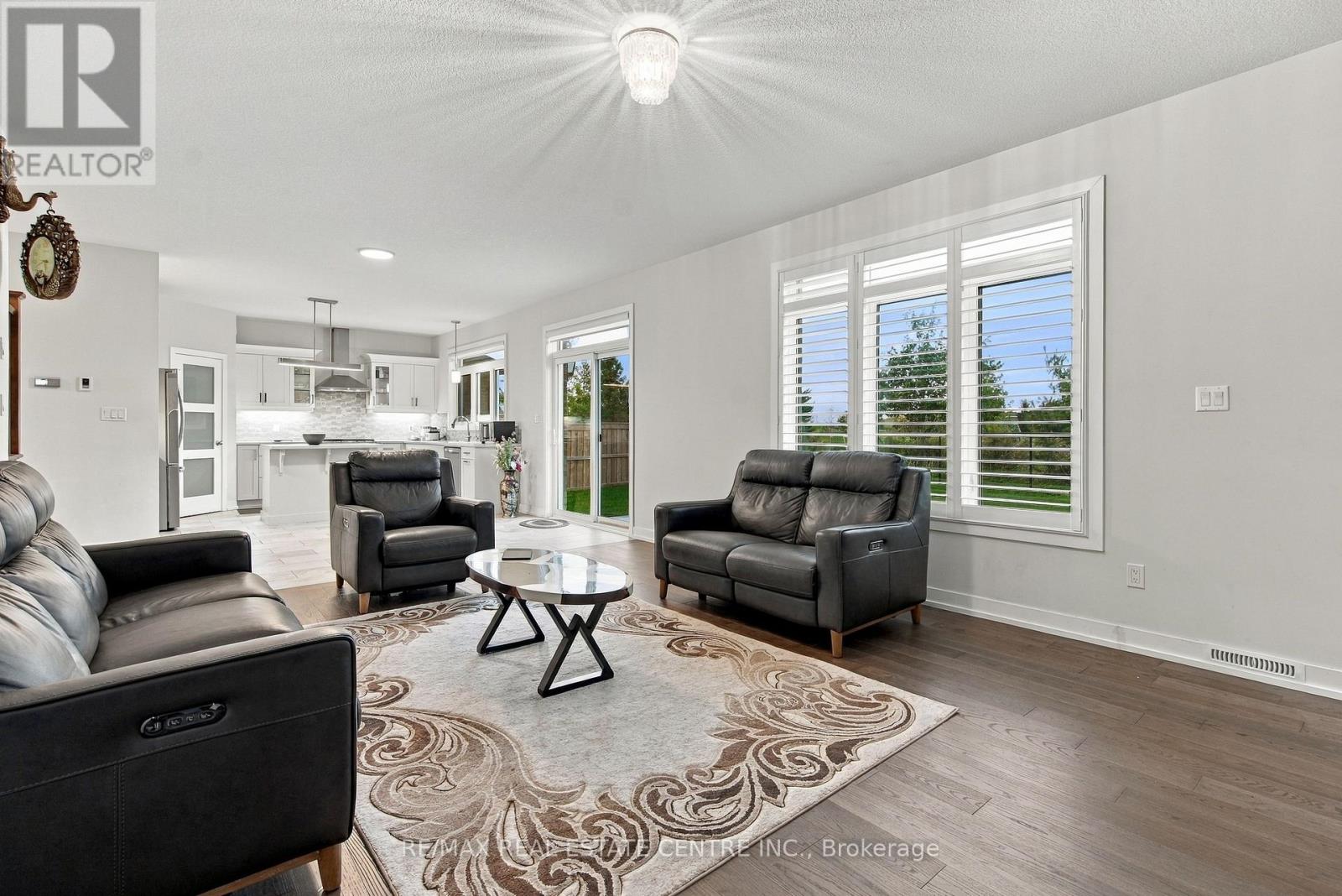 6 Feathers Crossing, St. Thomas, Ontario  N5R 0M4 - Photo 11 - X14089876