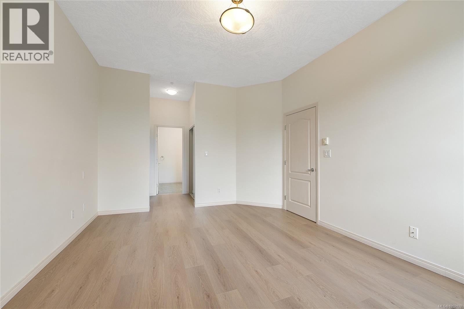 409 380 Waterfront Cres, Victoria, British Columbia  V8T 5K3 - Photo 14 - 1052132