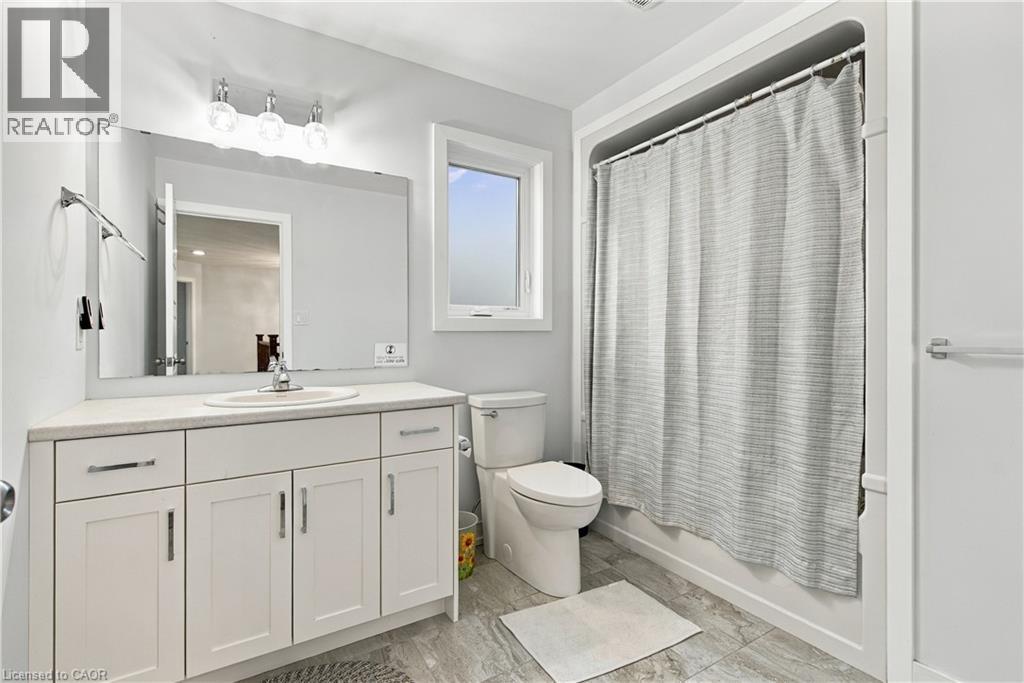 6 Feathers Crossing, St. Thomas, Ontario  N5R 0M4 - Photo 34 - 40871802