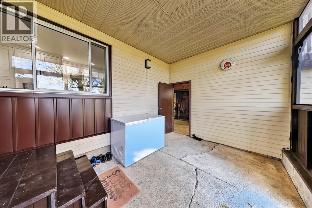 4076 Florence Avenue, Petrolia, Ontario  N0N 1R0 - Photo 32 - 26025541