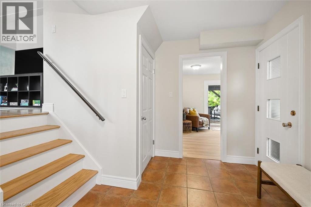 127 Gay Crescent, Kitchener, Ontario  N2A 2C2 - Photo 5 - 40872122