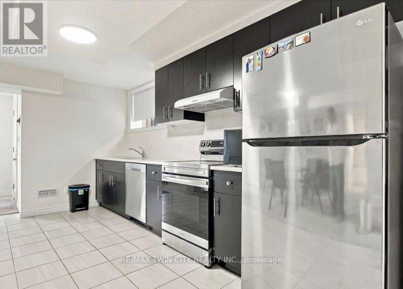 905 Broadacre Place, Kitchener, Ontario N2R 0S6 - Photo 26 - X14092000
