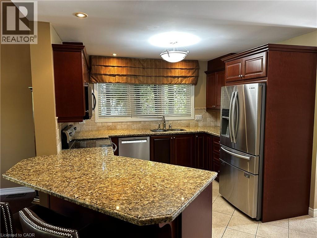 11 Carmichael Trail, Ancaster, Ontario  L9K 0A1 - Photo 12 - 40866664