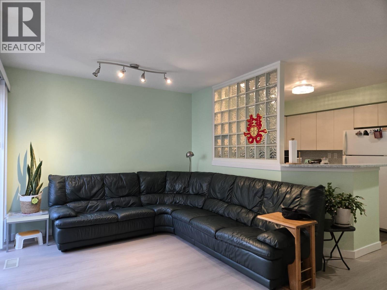 11 6391 Cooney Road, Richmond, British Columbia  V6Y 2J5 - Photo 6 - R3175486