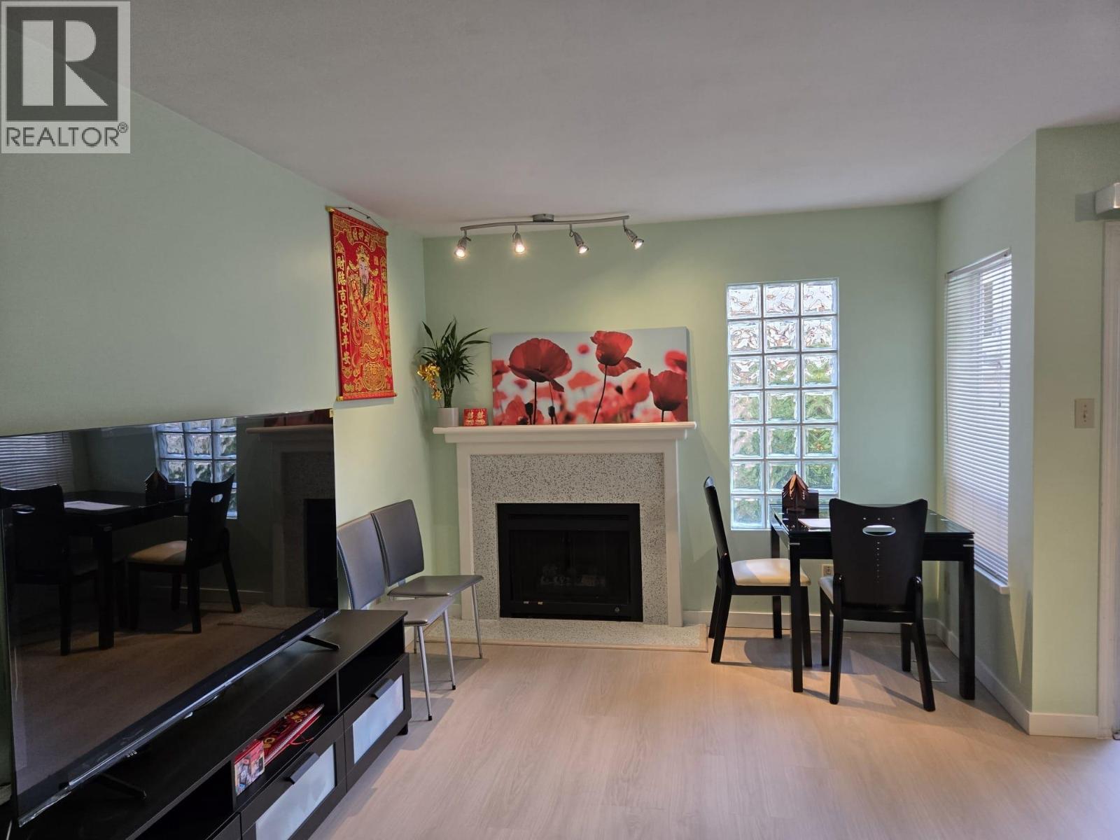 11 6391 Cooney Road, Richmond, British Columbia  V6Y 2J5 - Photo 3 - R3175486