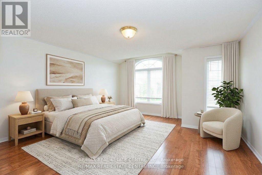 5989 Sidmouth Street, Mississauga, Ontario  L5V 2Z5 - Photo 35 - W13811534