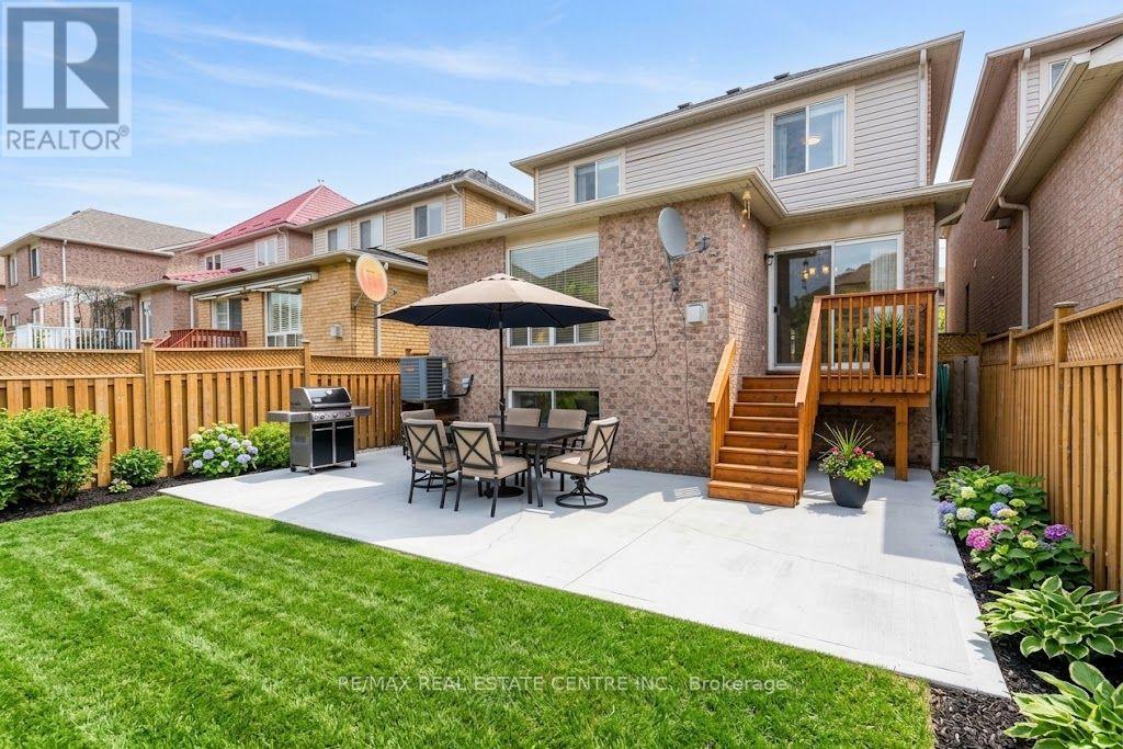 5989 Sidmouth Street, Mississauga, Ontario  L5V 2Z5 - Photo 49 - W13811534