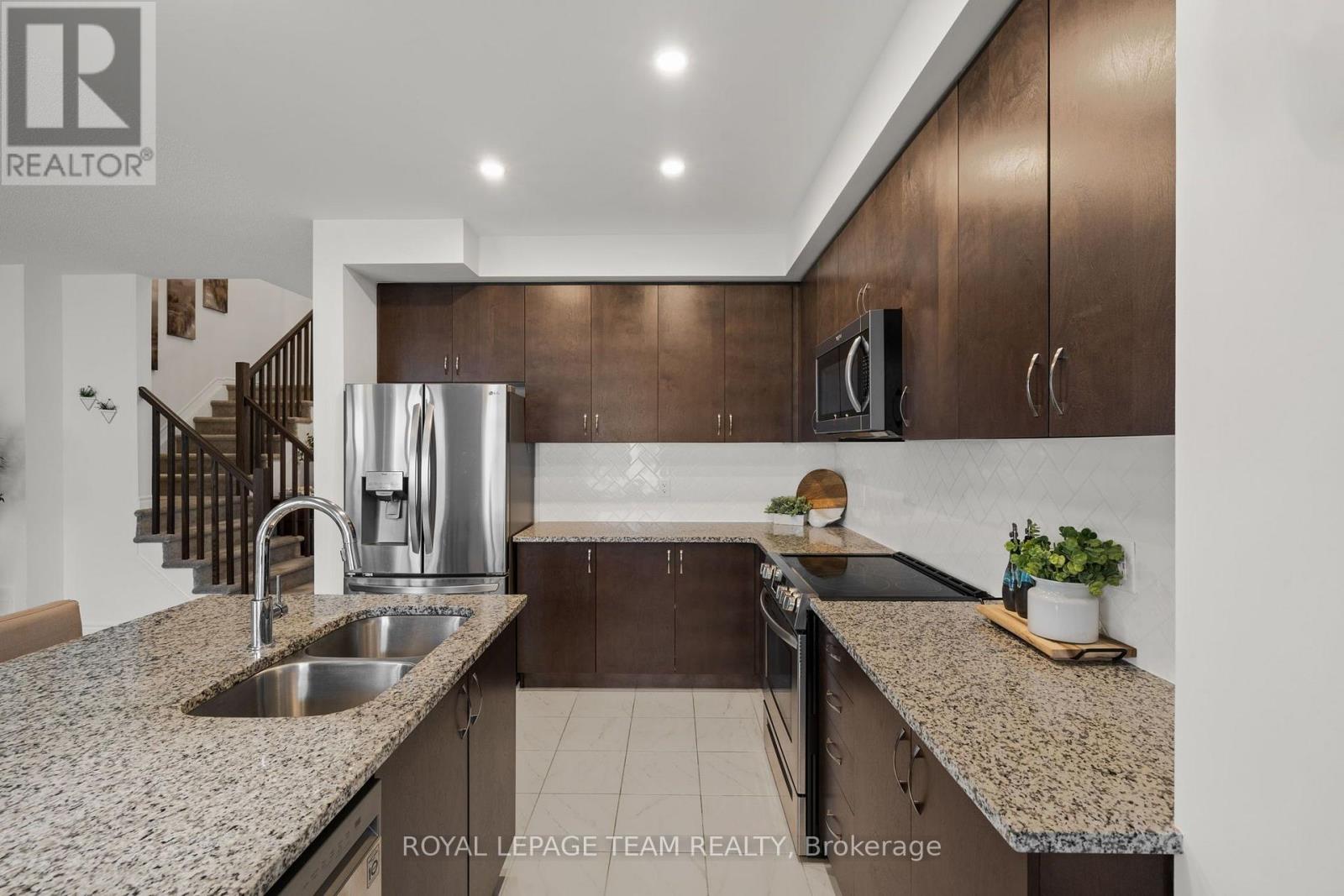 91 Mesa Drive, Ottawa, Ontario  K2J 6V9 - Photo 11 - X14092024