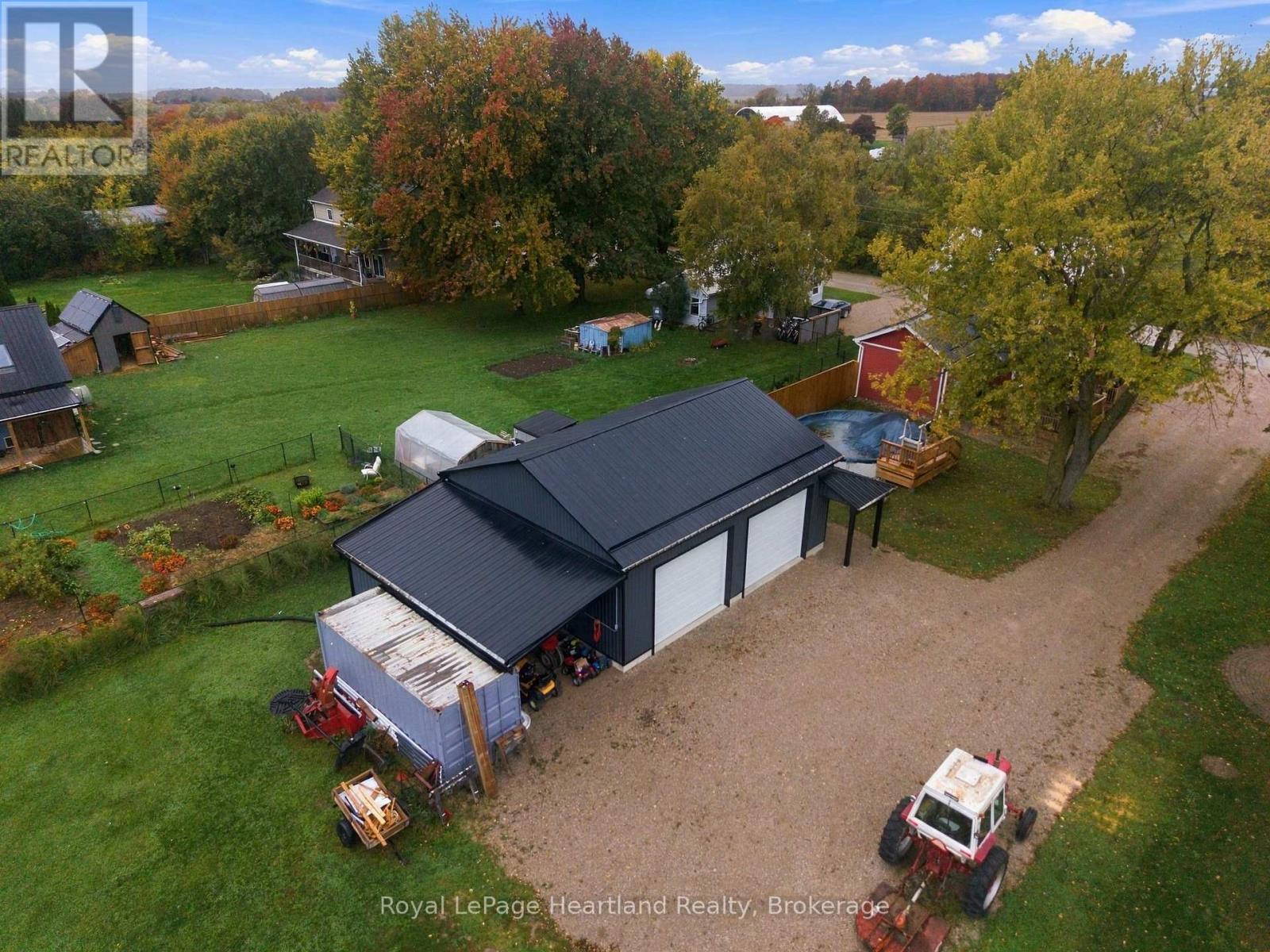 37579 Kippen Road, Bluewater, Ontario  N0M 2T0 - Photo 6 - X14092022