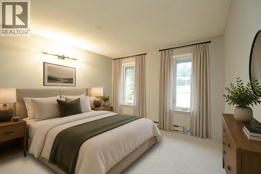 6173 Bligh Road, Sechelt, British Columbia  V7Z 0M1 - Photo 12 - R3160660