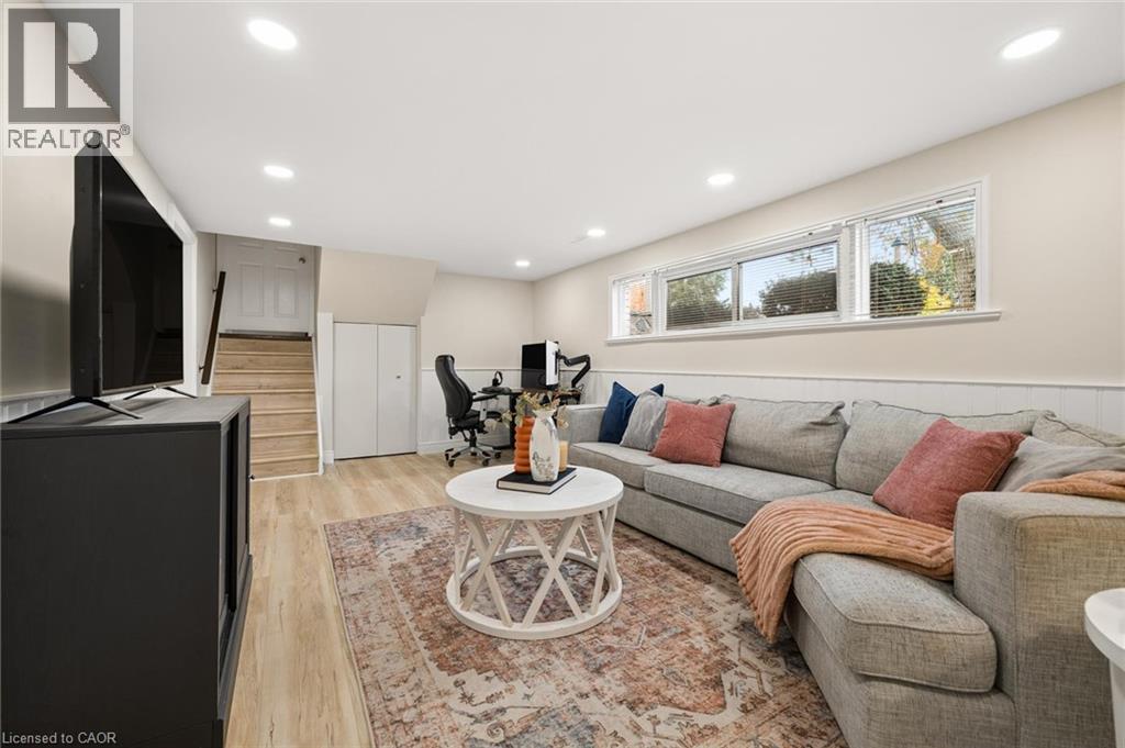 127 Gay Crescent, Kitchener, Ontario  N2A 2C2 - Photo 25 - 40872122