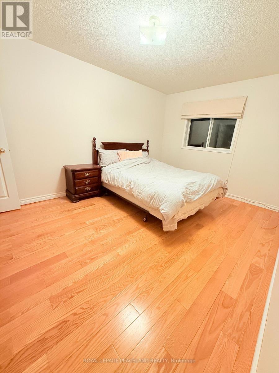 4 Attilio Street, Markham, Ontario  L3R 5H3 - Photo 6 - N13848204