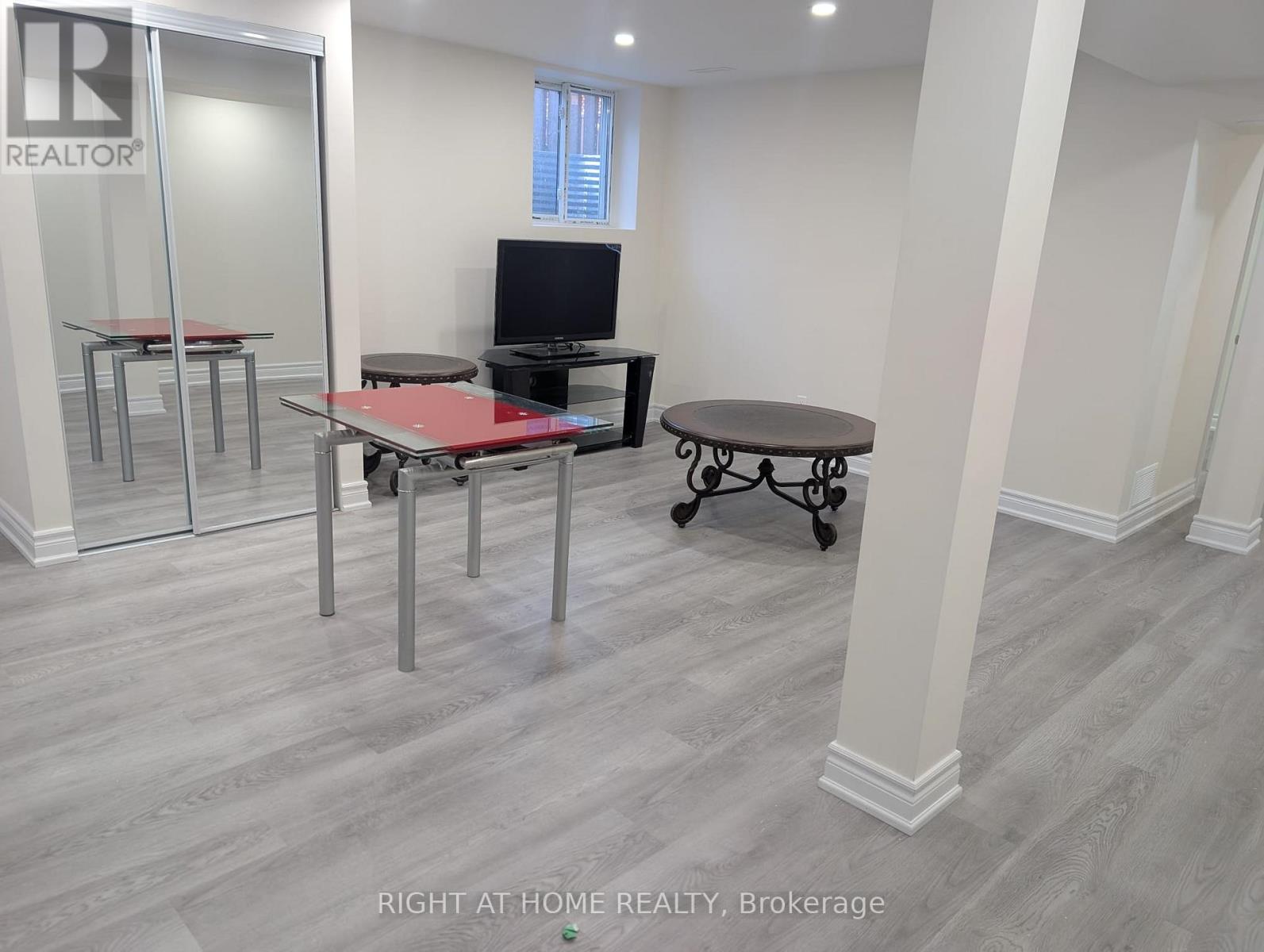 Bsmt - 8 Mantell Crescent, Ajax, Ontario  L1T 3N6 - Photo 15 - E14084782