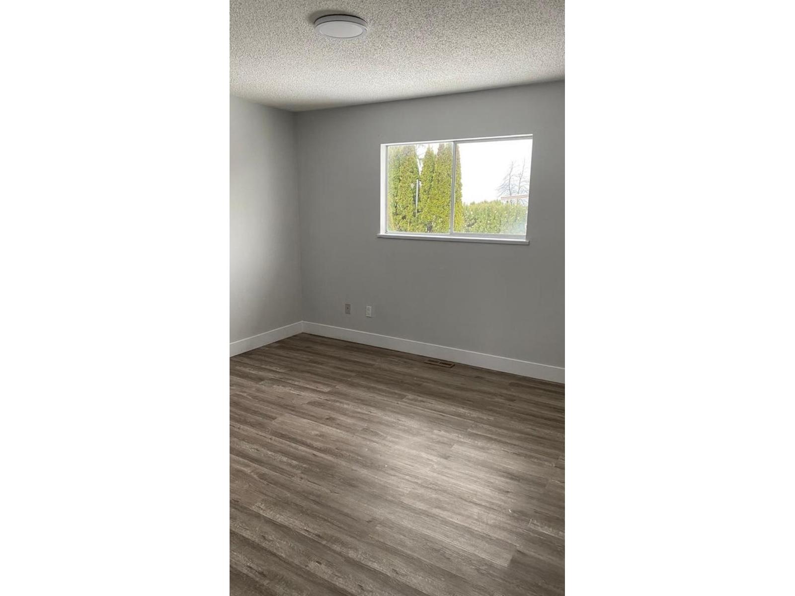 UPPER 46766 FIRST AVENUE|Chilliwack Proper East
