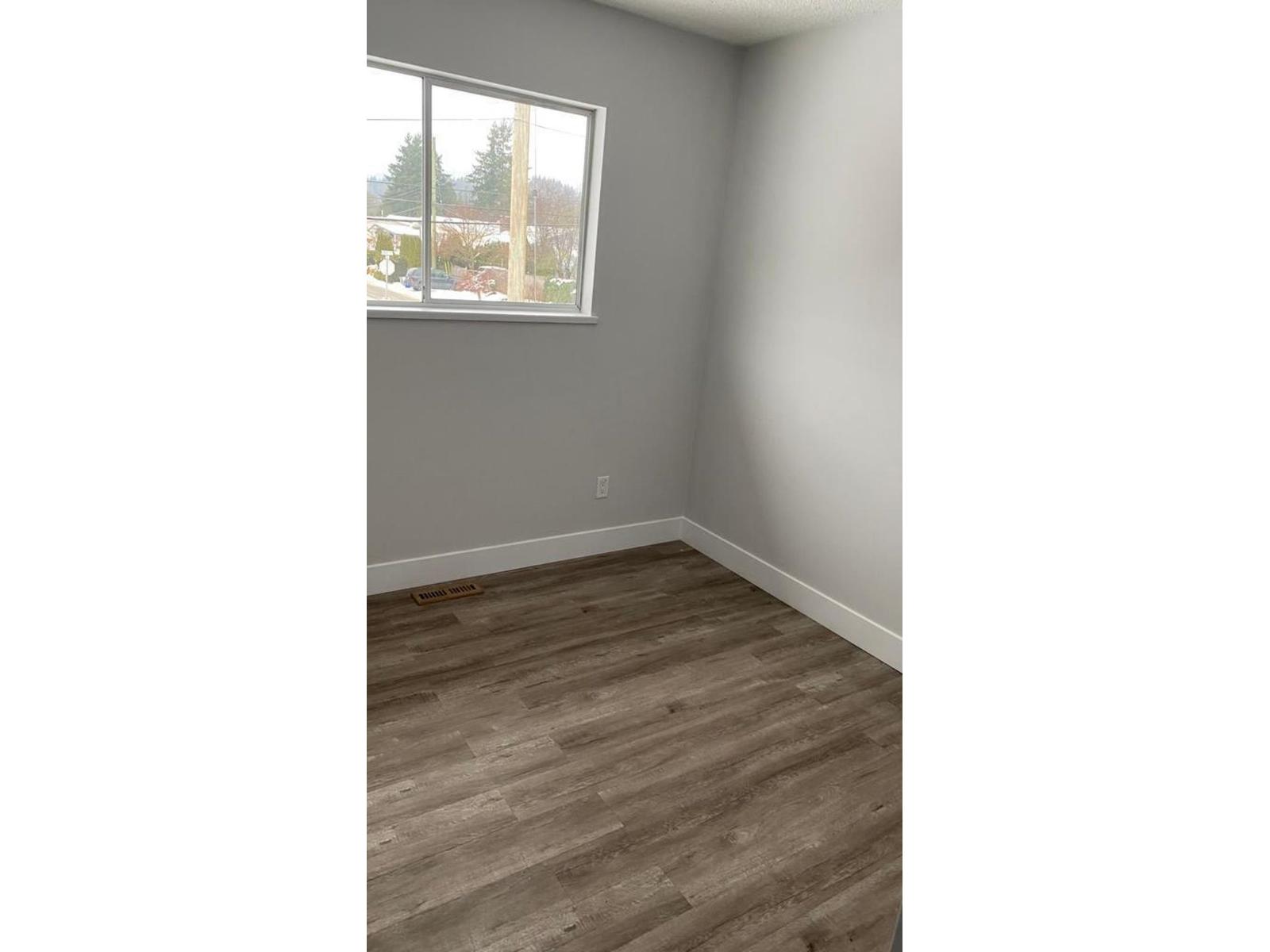 UPPER 46766 FIRST AVENUE|Chilliwack Proper East