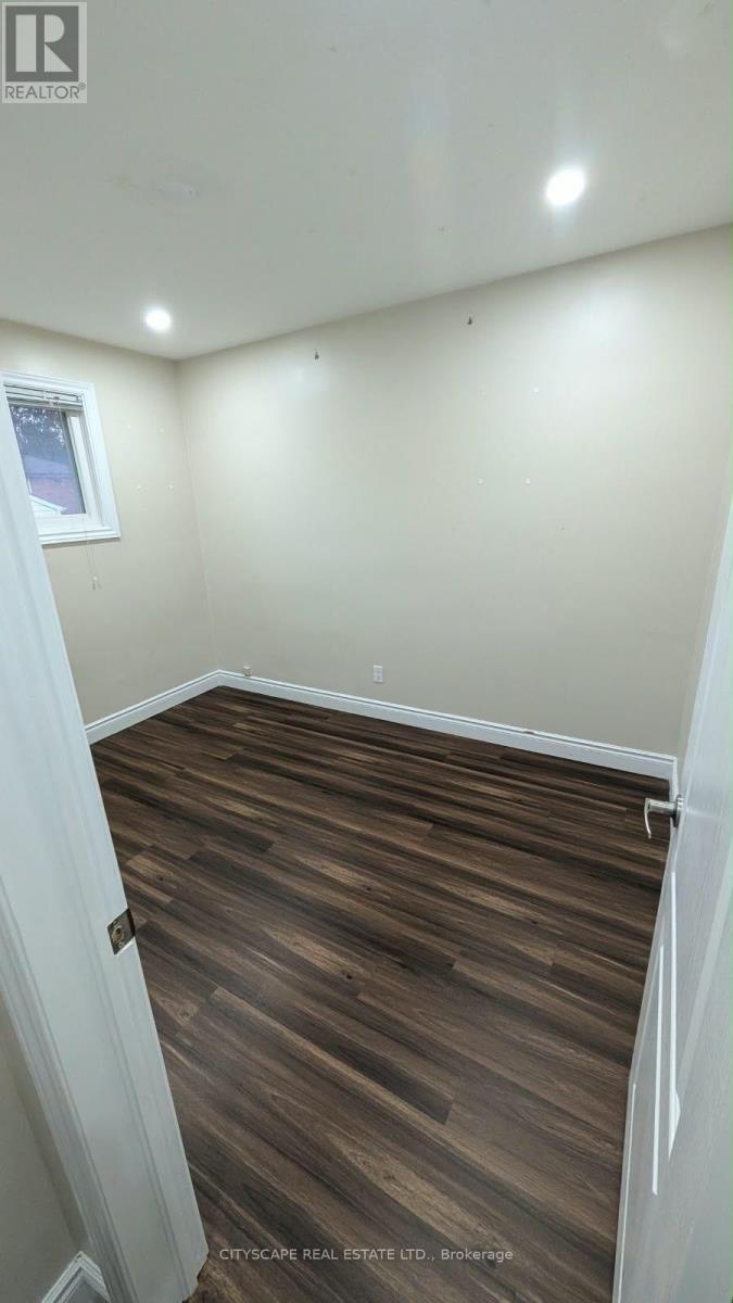 Main - 57 Clarendon Avenue, Hamilton, Ontario L9A 2Z9 - Photo 11 - X14090384