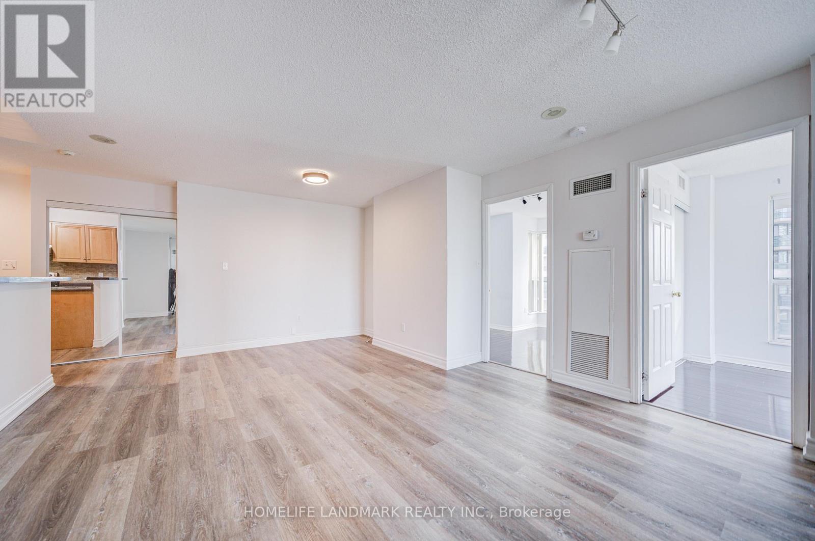 1111 - 7 Lorraine Drive, Toronto, Ontario  M2N 7H2 - Photo 25 - C14092058