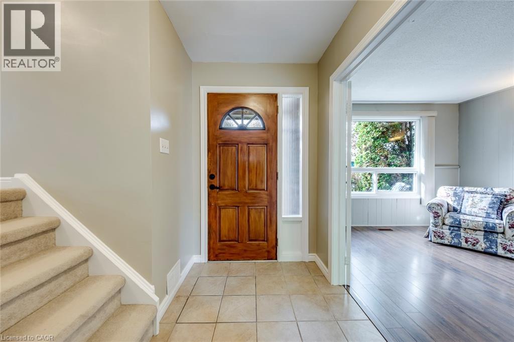 625 Belvenia Road, Burlington, Ontario  L7L 4Z3 - Photo 10 - 40868936