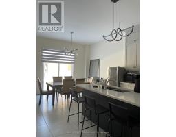 ROOM - 56 BUD LEGGETT CRES CRESCENT, Georgina, Ontario