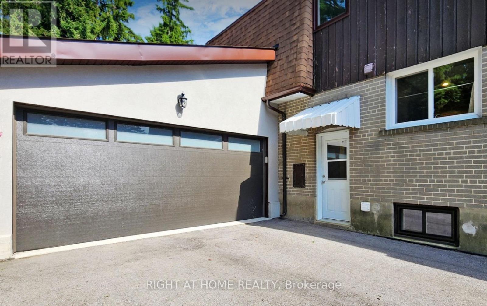 Upper Level - 36 Aurora Heights Drive, Aurora, Ontario  L4G 2W7 - Photo 12 - N14092056