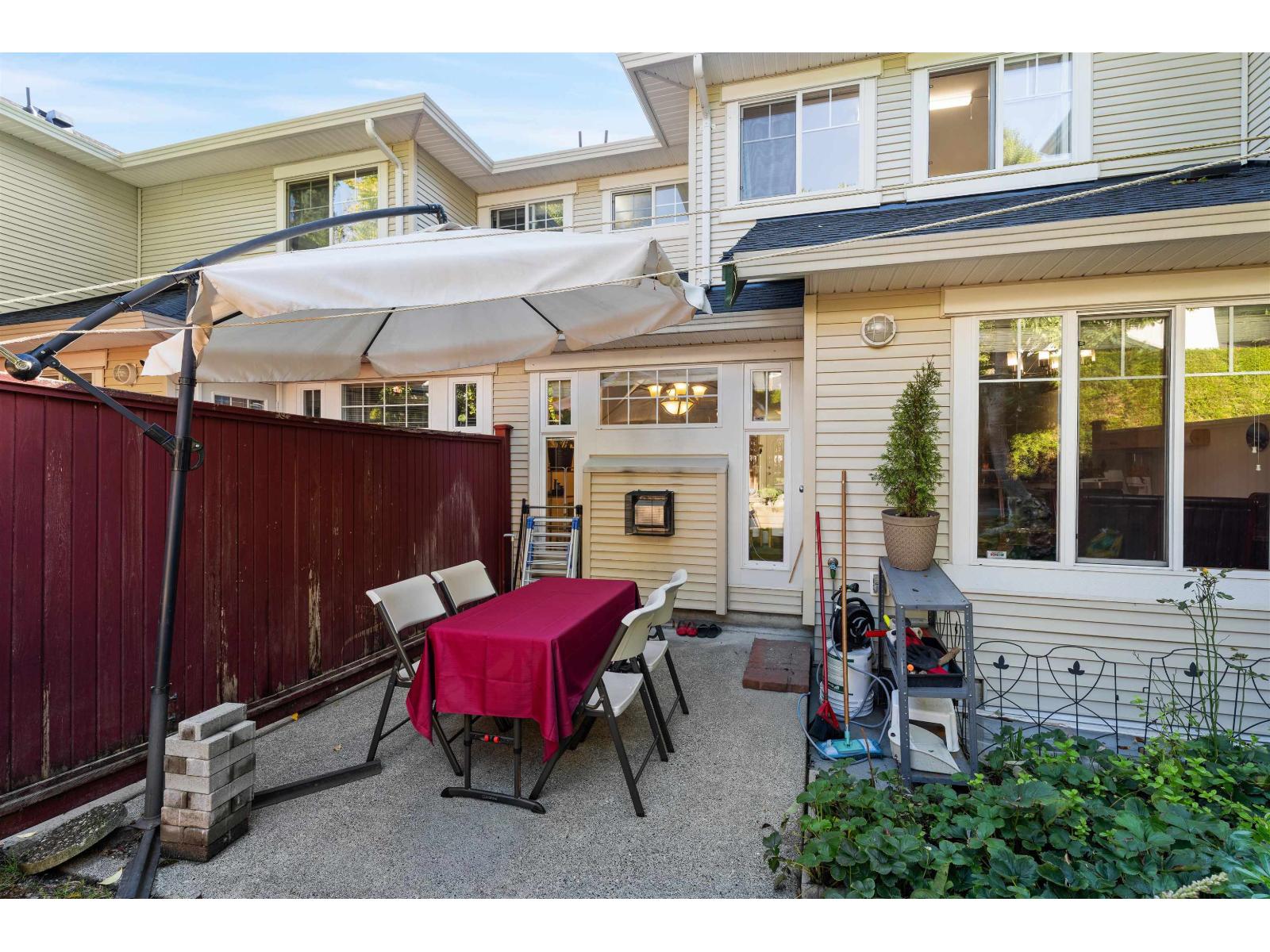 17 6747 137 Street, Surrey, British Columbia V3W 9C4 - Photo 11 - R3172195
