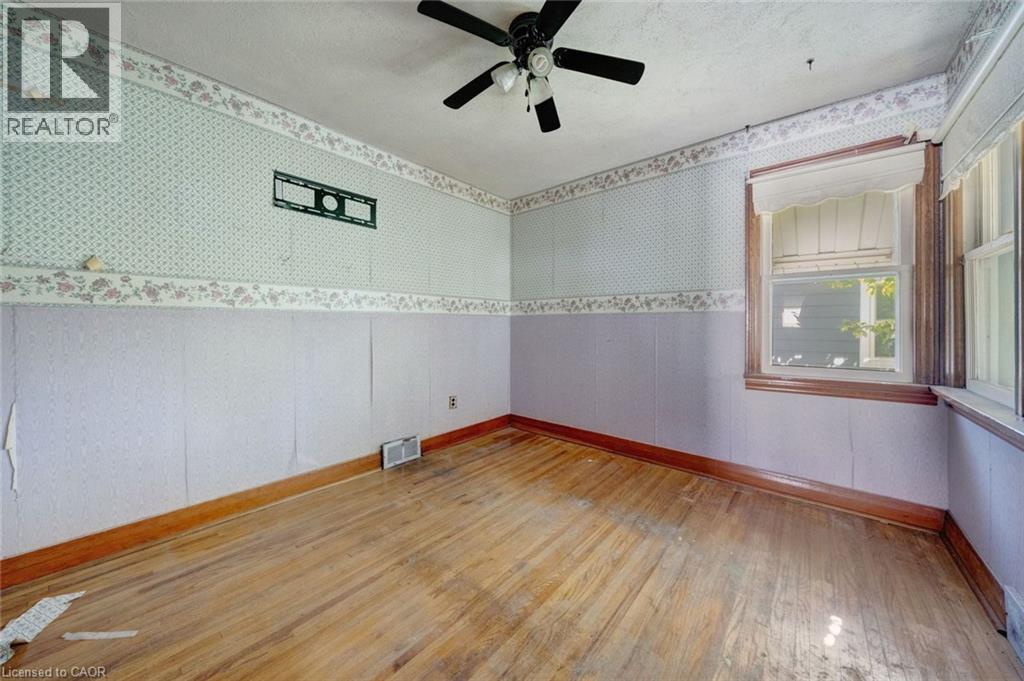 808 Southworth Street S, Welland, Ontario  L3B 2A4 - Photo 13 - 40872225