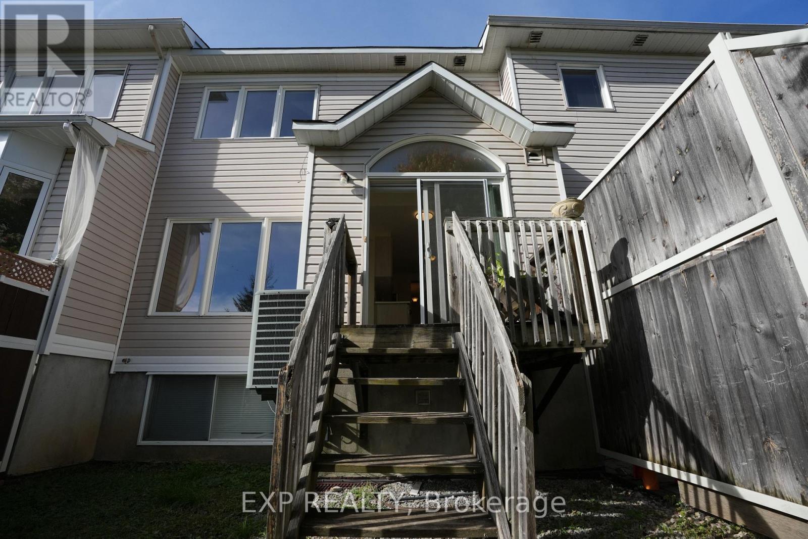 338 Forestbrook Street, Ottawa, Ontario  K2K 0B8 - Photo 37 - X14091508